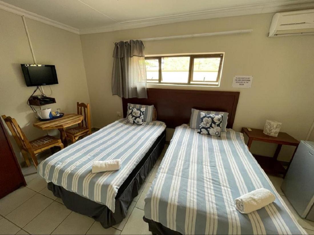 Khutsong Guests House Hotel Burgersfort Luaran gambar